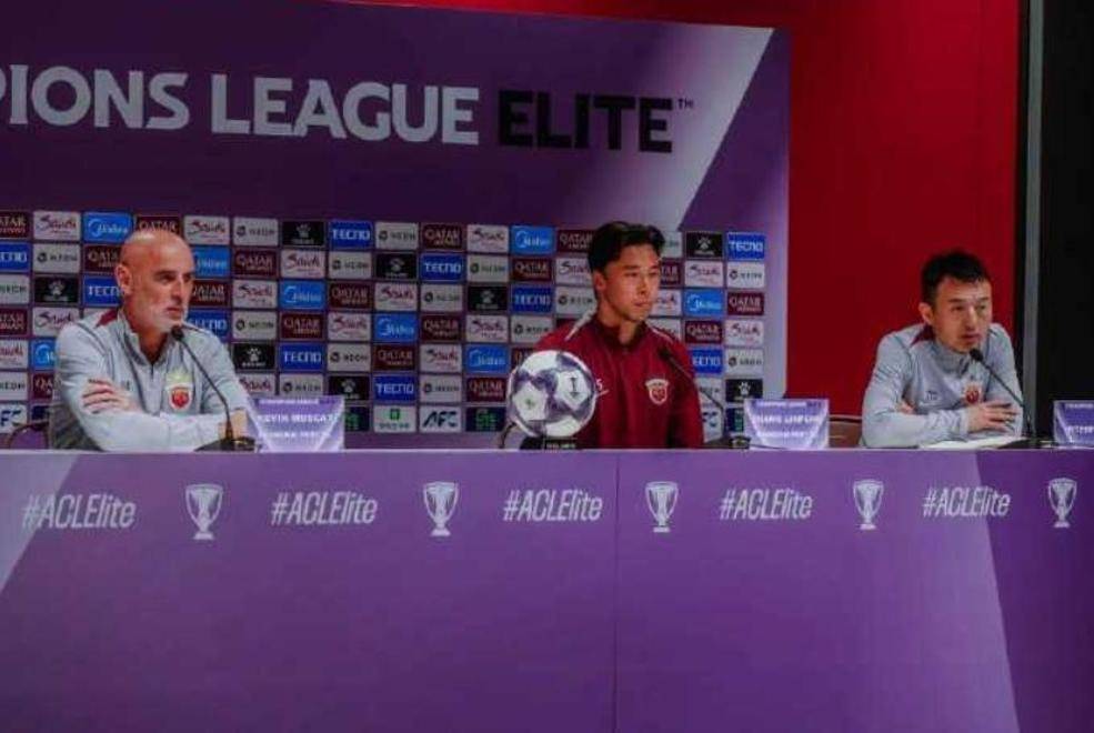 卡哇伊莱昂纳德35分 卡哇伊莱昂纳德35分